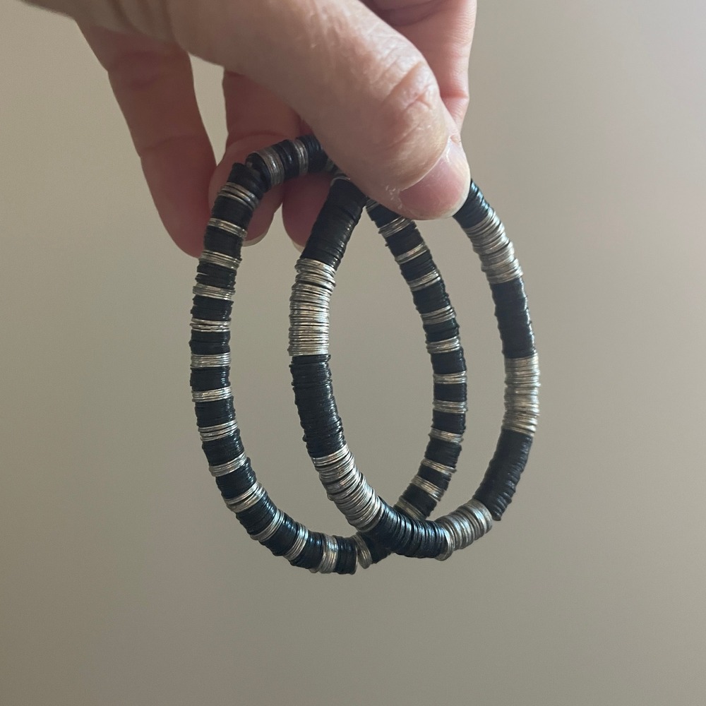 Stackable Beaded Bracelets Set Black‎ Silver Tone Stretch Boho Chic Accessory